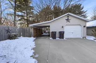 404 High St, Waupaca, WI 54981 - Photo 47