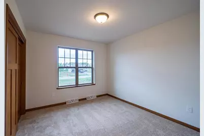 5589 Forest Creek Road, Stevens Point, WI 54482 - Photo 27