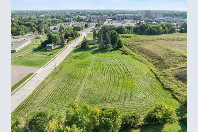 1420 N Oak Avenue, Marshfield, WI 54449 - Photo 7