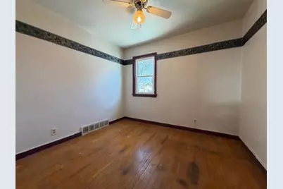 2116 Lincoln Avenue, Stevens Point, WI 54481 - Photo 9