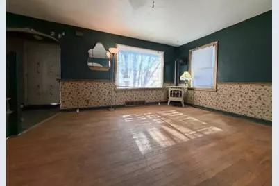 2116 Lincoln Avenue, Stevens Point, WI 54481 - Photo 3