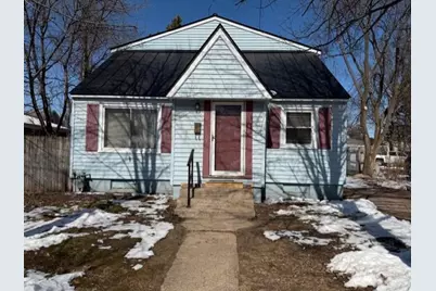 2116 Lincoln Avenue, Stevens Point, WI 54481 - Photo 1