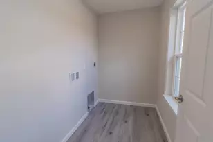 5588 Forest Creek Rd, Stevens Point, WI 54482 - Photo 9