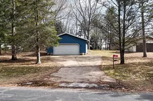 1031 S Archers Way, Nekoosa, WI 54457 - Photo 5