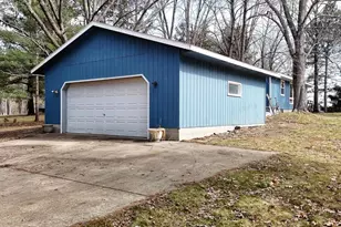 1031 S Archers Way, Nekoosa, WI 54457 - Photo 7