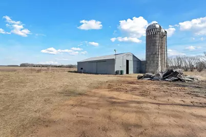 8188 County Road Ee, Marshfield, WI 54449 - Photo 7