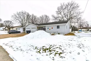 1814 E Emerald Street #1816 E Emerald Stree, Marshfield, WI 54449 - Photo 3