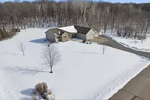 105428 Woodridge Dr, Marshfield, WI 54449 - Photo 7