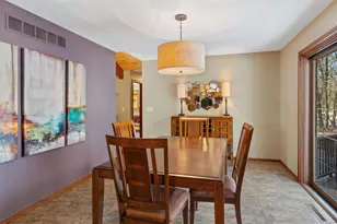 5570 Applewood Ct, Stevens Point, WI 54482 - Photo 9