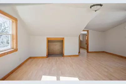 719 Union Street, Stevens Point, WI 54481 - Photo 17