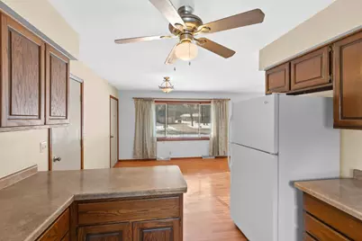 610 S Biron Drive, Wisconsin Rapids, WI 54494 - Photo 9