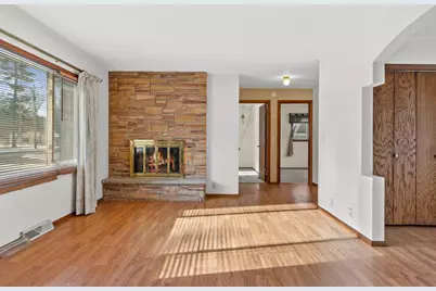 610 S Biron Drive, Wisconsin Rapids, WI 54494 - Photo 5