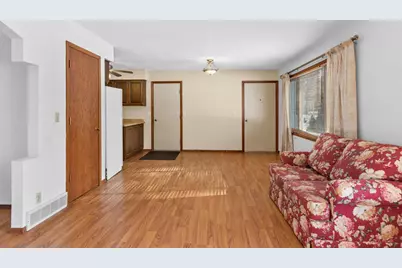 610 S Biron Drive, Wisconsin Rapids, WI 54494 - Photo 5