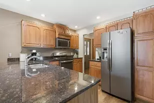 201425 Galvin Ave, Marshfield, WI 54449 - Photo 9