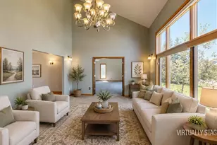 2112 W 3rd St, Marshfield, WI 54449 - Photo 11