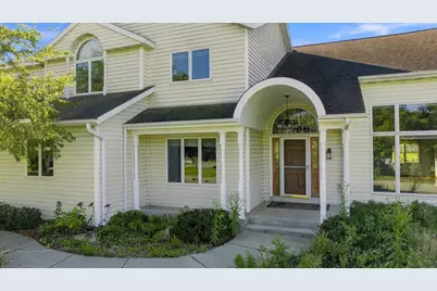 2112 W 3rd Street, Marshfield, WI 54449 - Photo 3