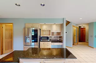 2112 W 3rd St, Marshfield, WI 54449 - Photo 25