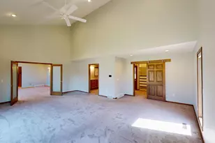 2112 W 3rd St, Marshfield, WI 54449 - Photo 17