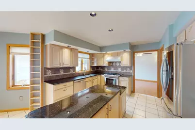 2112 W 3rd Street, Marshfield, WI 54449 - Photo 17