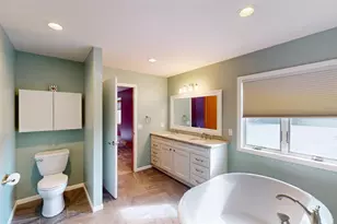 2112 W 3rd St, Marshfield, WI 54449 - Photo 45