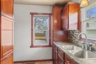 220 18th St N, Wisconsin Rapids, WI 54494 - Photo 5