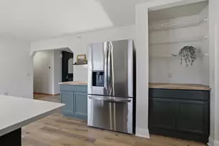 2825 Leahy Ave, Stevens Point, WI 54481 - Photo 21