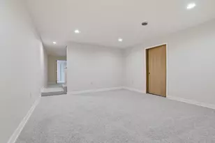 2825 Leahy Ave, Stevens Point, WI 54481 - Photo 37