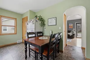 616 Walker St, Stevens Point, WI 54481 - Photo 9