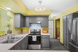 5407 Roxann Dr, Weston, WI 54476 - Photo 9