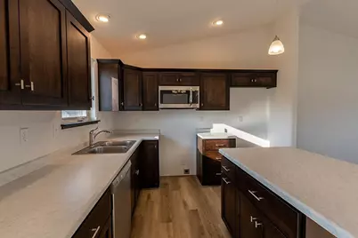 585 Still Waters Lane ##Ha146, Plover, WI 54467 - Photo 5