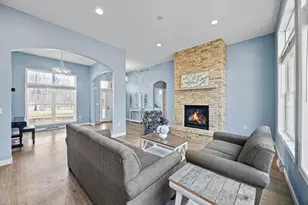 2501 Falcons Cove, Stevens Point, WI 54482 - Photo 7