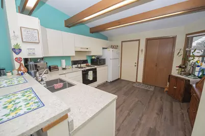 400 Soo Marie Avenue, Stevens Point, WI 54481 - Photo 5