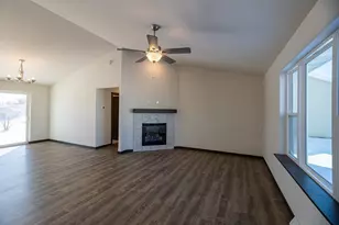 223 Evelyn Ct #, Stevens Point, WI 54482 - Photo 15