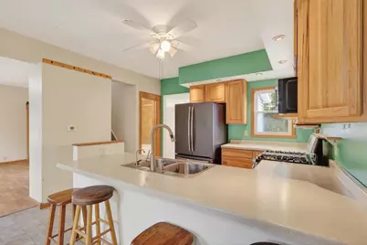 810 17th Avenue South, Wisconsin Rapids, WI 54495 - Photo 11