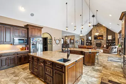 9073 Richfield Drive, Marshfield, WI 54449 - Photo 15