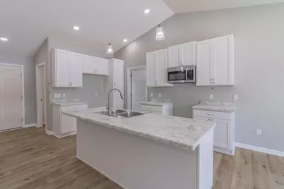 860 Torrey Pines Way, Plover, WI 54467 - Photo 7