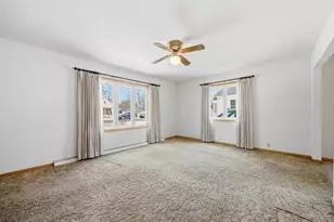 1604 W 7th St, Marshfield, WI 54449 - Photo 5