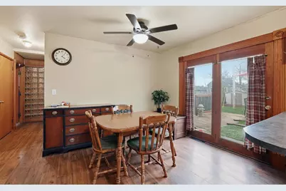 2924 Lindbergh Avenue, Stevens Point, WI 54481 - Photo 9