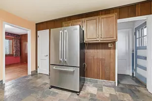 908 Green Ave, Stevens Point, WI 54481 - Photo 11