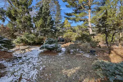 908 Green Avenue, Stevens Point, WI 54481 - Photo 33