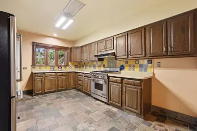 908 Green Avenue, Stevens Point, WI 54481 - Photo 9