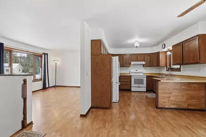 1301 Spruce Drive, Plover, WI 54467 - Photo 11