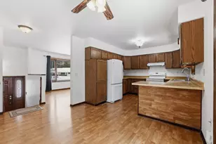 1301 Spruce Dr, Plover, WI 54467 - Photo 15