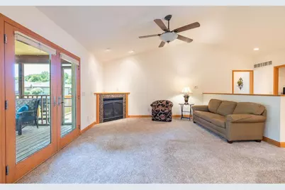209 Morningside Drive, , WI 53531 - Photo 9