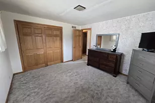 1920 Pleasant View Dr, Wisconsin Rapids, WI 54494 - Photo 11