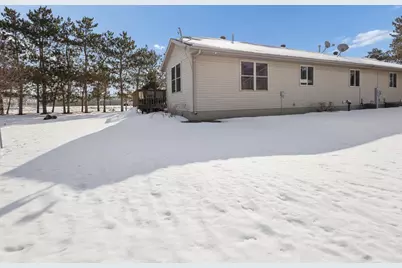 1016 Wildwood Drive, Stevens Point, WI 54482 - Photo 5