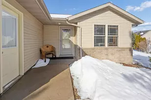 1016 Wildwood Dr, Stevens Point, WI 54482 - Photo 3