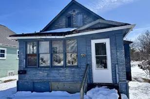 208 E Wisconsin Ave, Tomahawk, WI 54487 - Photo 3