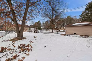 1915 School St, Stevens Point, WI 54481 - Photo 27