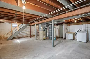 1113 E 4th St, Marshfield, WI 54449 - Photo 17